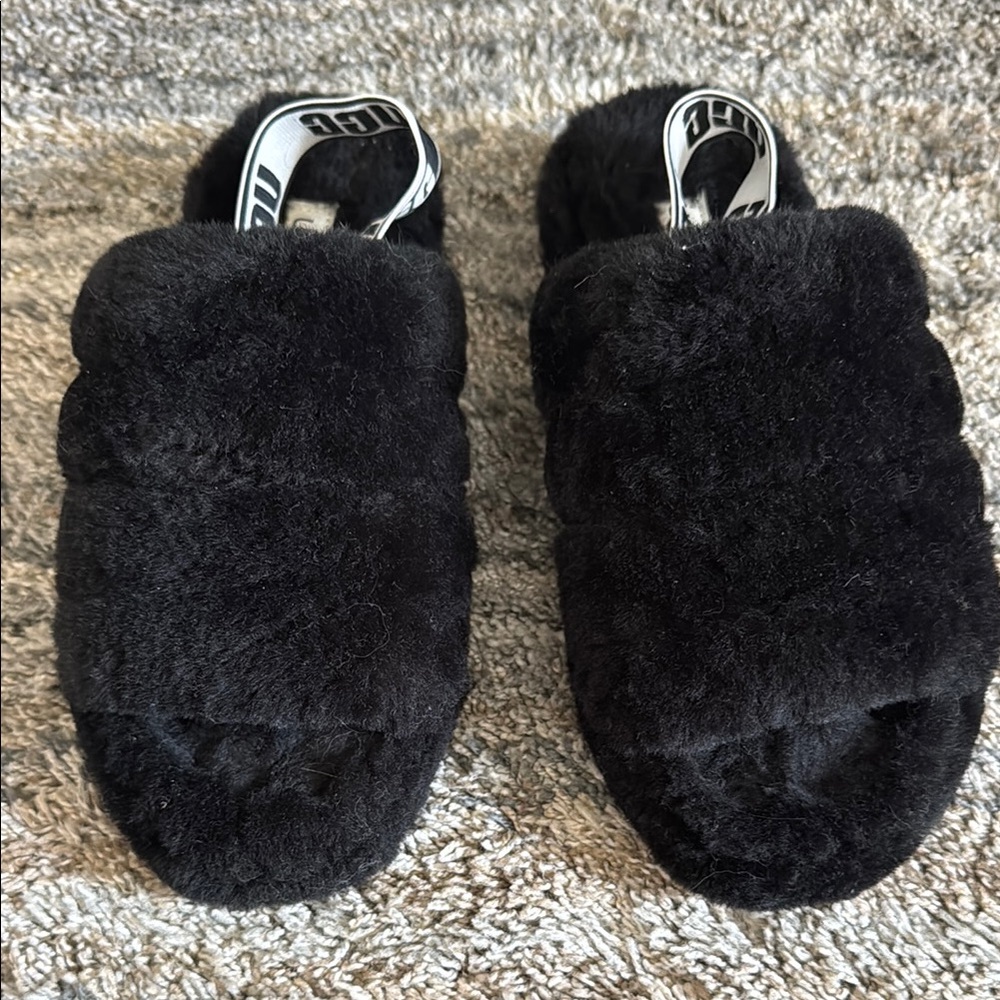 Black UGG  Fuzzy Slide Slippers
